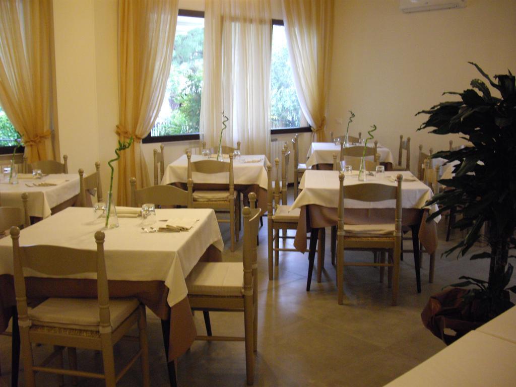Residenza Hotel Garden Toscolano Maderno Exteriér fotografie